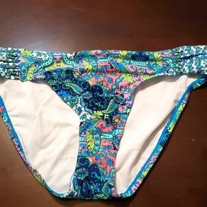 Kenneth Cole bikini bottoms  Medium